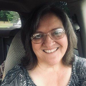 Meet your Posher, Lori